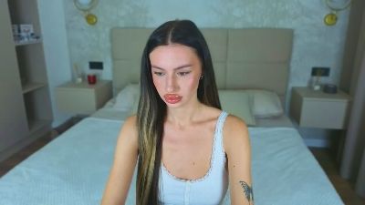Snow_WhiteeeX live cam on Cam4