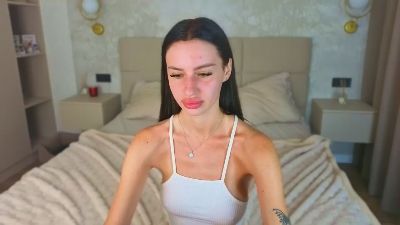 Snow_WhiteeeX live cam on Cam4
