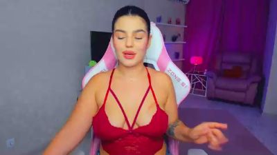 SnowingWinter live cam on Cam4