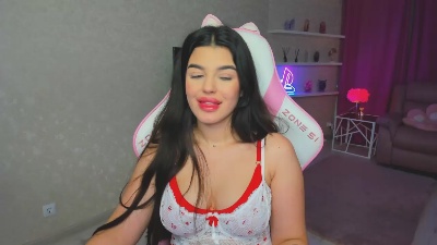 SnowingWinter live cam on Cam4
