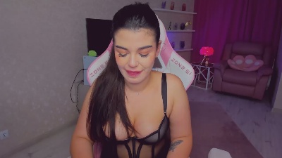 SnowingWinter live cam on Cam4