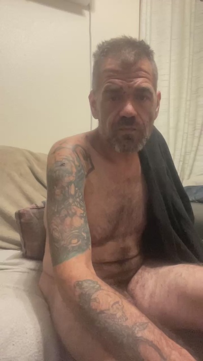 Snowman420 live cam on Cam4