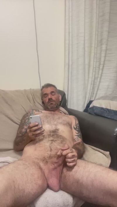 Snowman420 live cam on Cam4