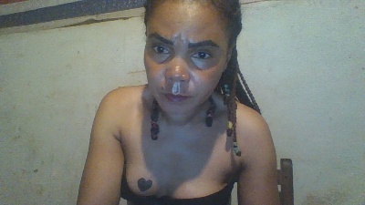 SoanLaura webcam