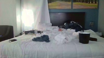 SoberJudge26 live cam on Cam4