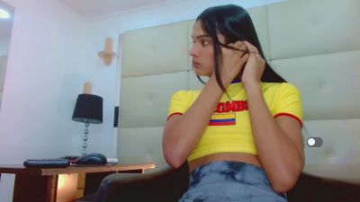 SoffiaBurgueth live cam on Cam4