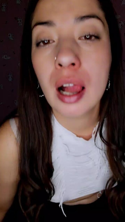 Sofi9621 live cam on Cam4