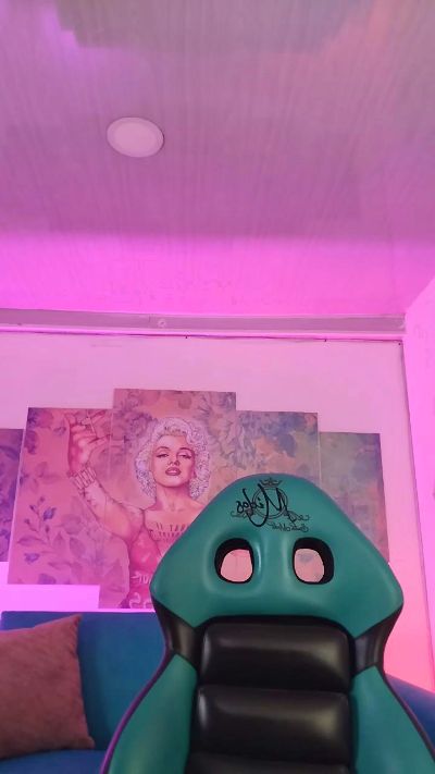 Sofi_hot4_ live cam on Cam4