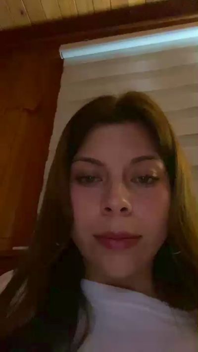 SofiaIgnacia live cam on Cam4
