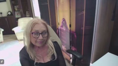 Sofia_xLOVE live cam on Cam4