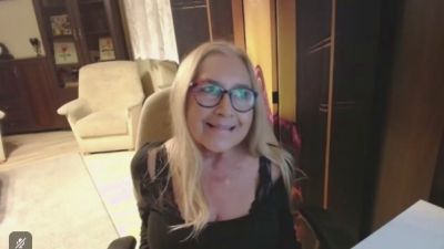 Sofia_xLOVE live cam on Cam4