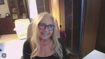 Sofia_xLOVE live cam on Cam4