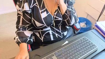 Sofiabbw06 live cam on Cam4