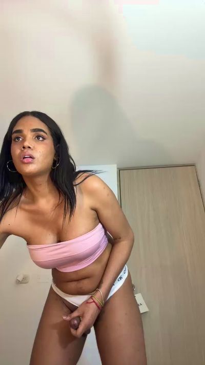 Sofiarivas1999 live cam on Cam4
