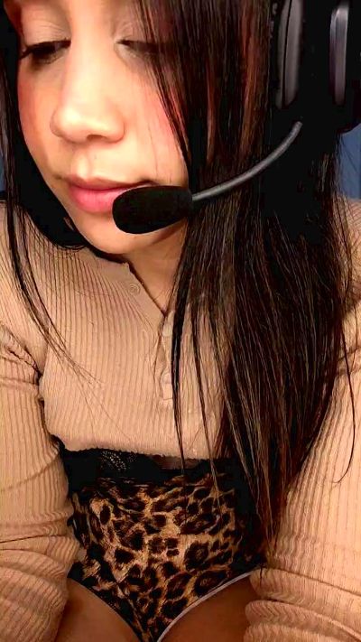 Sofiasmithf live cam on Cam4