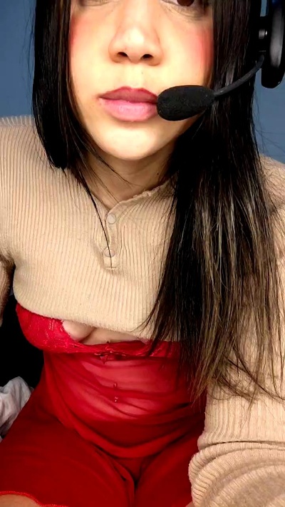 Sofiasmithf live cam on Cam4
