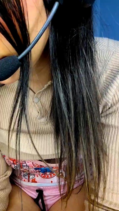Sofiasmithf live cam on Cam4