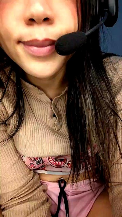 Sofiasmithf live cam on Cam4