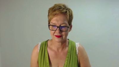 Sofie_Velvet live cam on Cam4