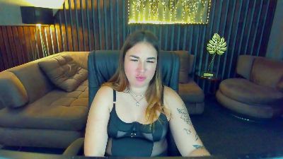 Sofii_darling live cam on Cam4