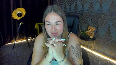 Sofii_darling live cam on Cam4