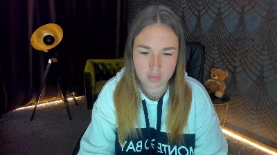 Sofii_darling live cam on Cam4