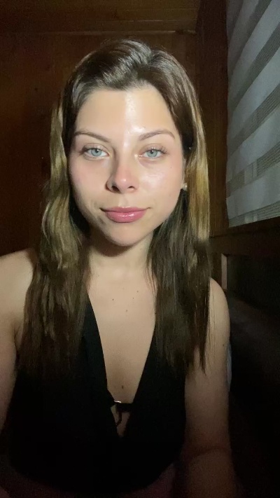 Sofiii69 live cam on Cam4
