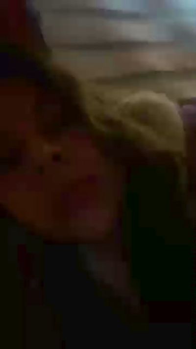 Sofiii69 live cam on Cam4