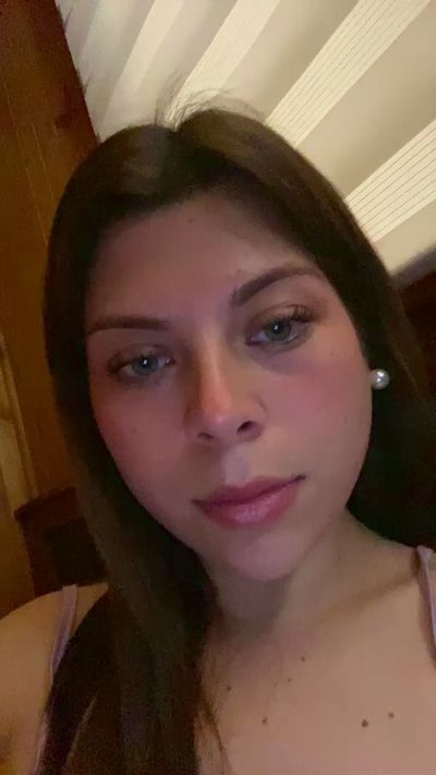Sofiii69 live cam on Cam4