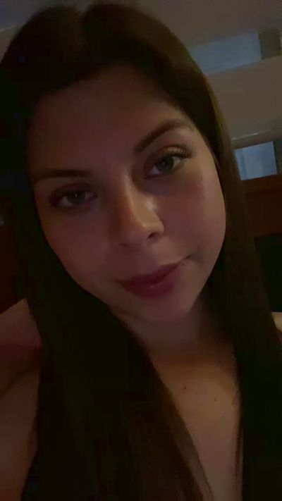 Sofiii69 live cam on Cam4