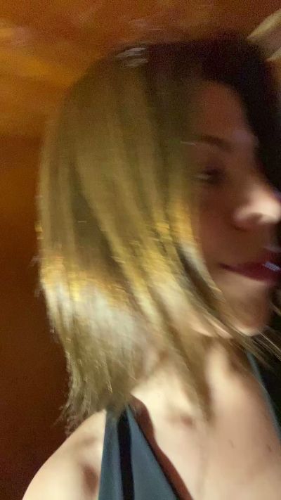 Sofiii69 live cam on Cam4