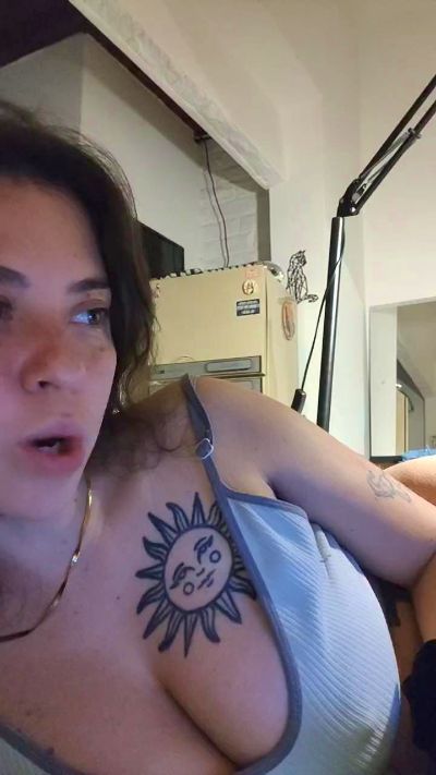 Sofikai live cam on Cam4