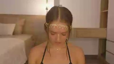 Sofiluuuuu live cam on Cam4