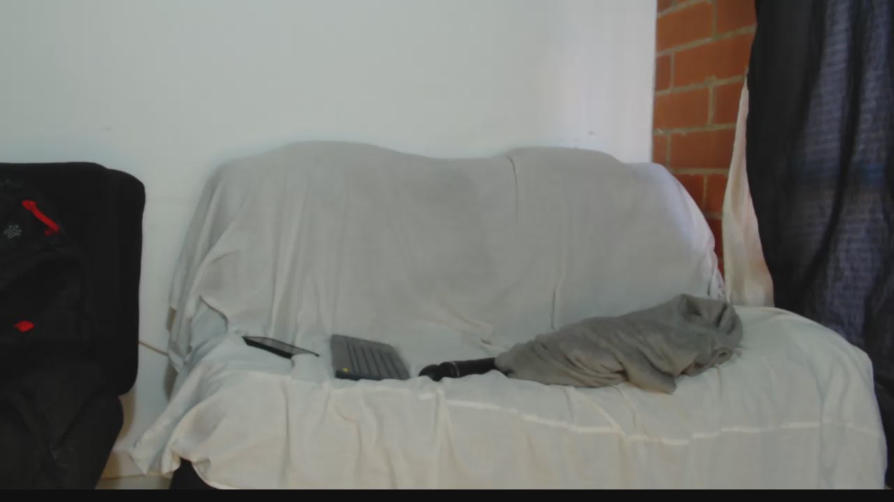 Sofy_nix live cam on Cam4