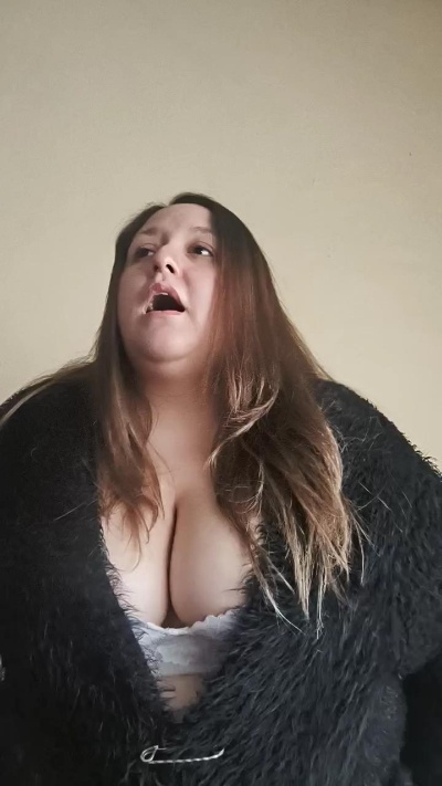 Solcurvytriplxx live cam on Cam4