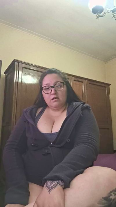 Solcurvytriplxx live cam on Cam4