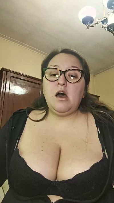 Solcurvytriplxx live cam on Cam4