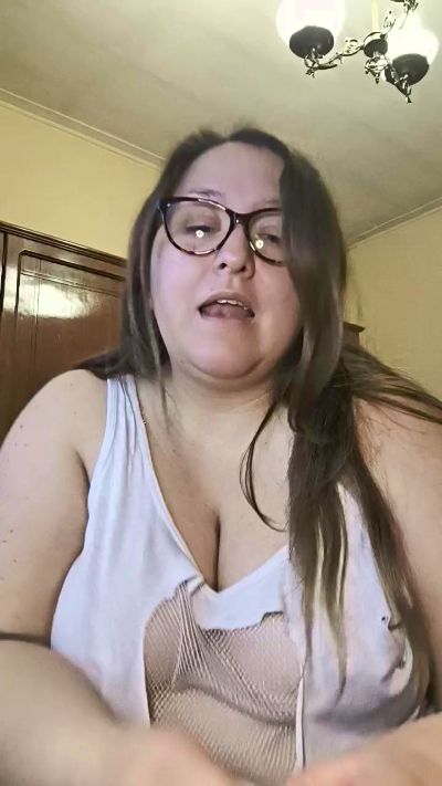 Solcurvytriplxx live cam on Cam4