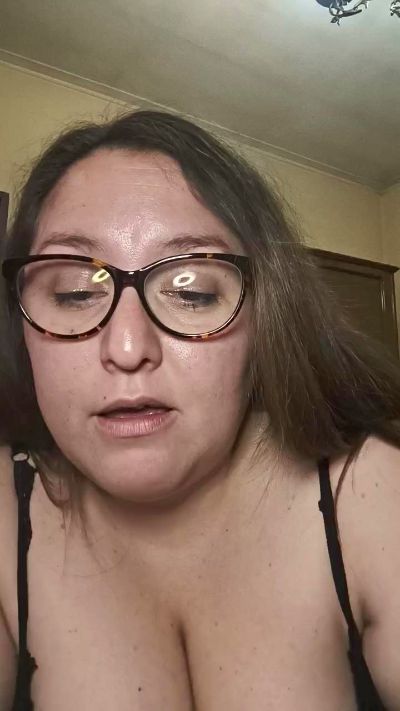 Solcurvytriplxx live cam on Cam4