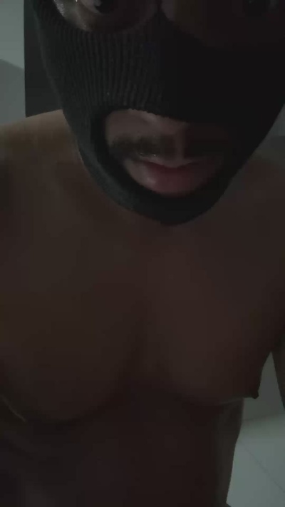 Soldadohot live cam on Cam4