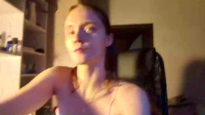 SoledadFawell live cam on Cam4