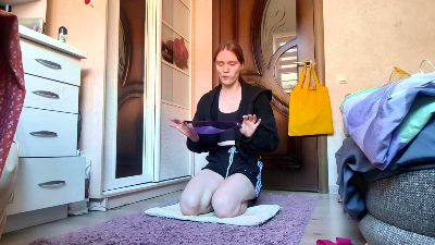 SoledadFawell live cam on Cam4
