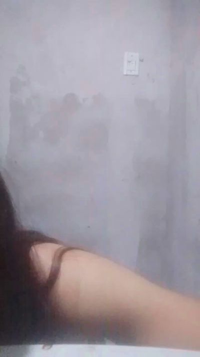 Soledad_1 live cam on Cam4