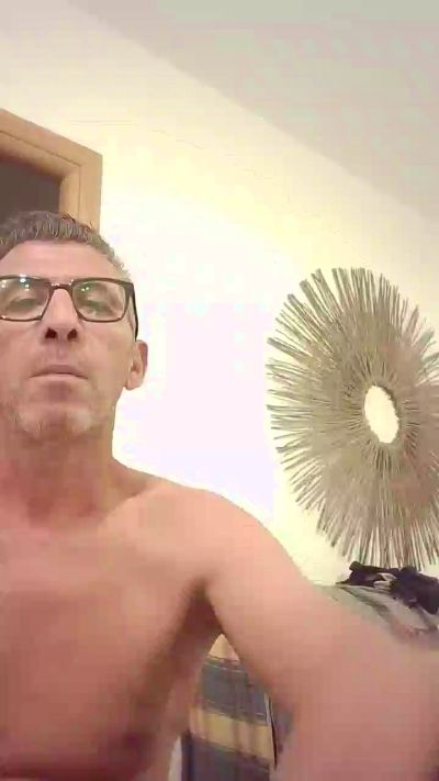 Solitario73 live cam on Cam4