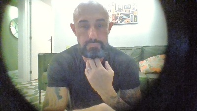 Solitarywolf live cam on Cam4