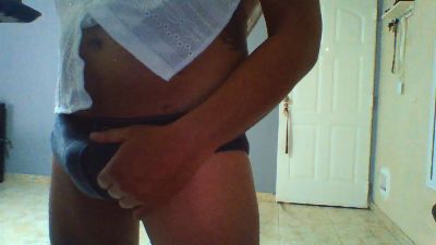 SoloArgs live cam on Cam4