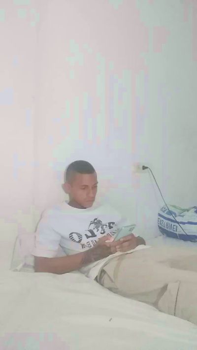 SoloTintaX66T live cam on Cam4