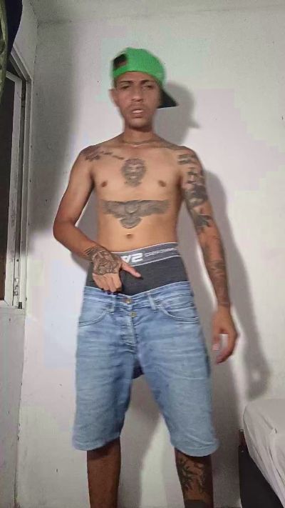 SoloTintaX66T live cam on Cam4