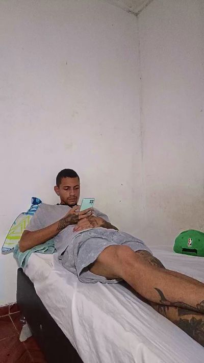 SoloTintaX66T live cam on Cam4