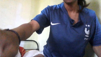 Soloniain live cam on Cam4